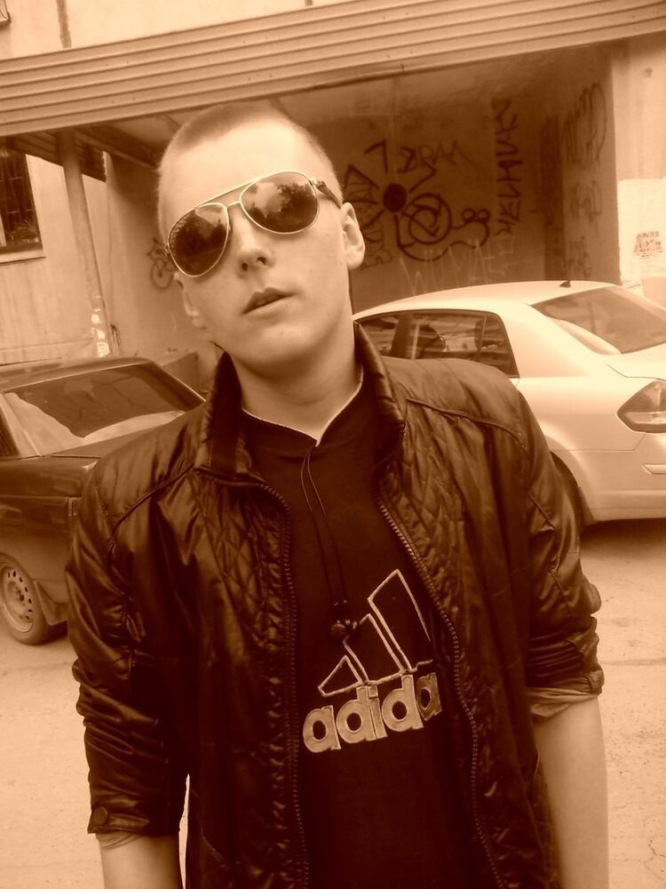  11076556  Y, 28 ,    