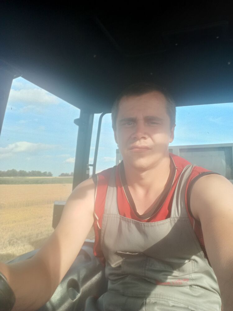  39179976  , 33 ,    