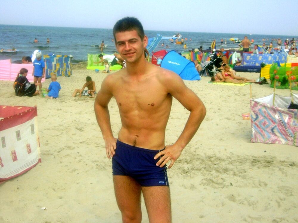  6148866  Alex, 39 ,    Bro