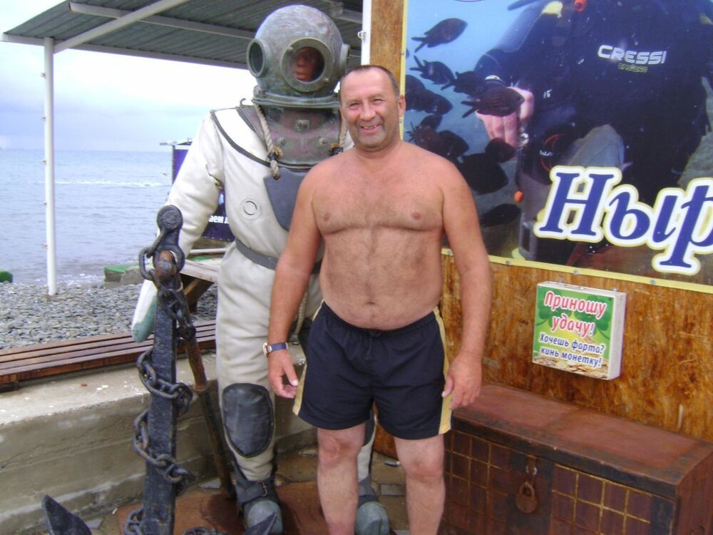  6326376  Oleg, 65 ,    