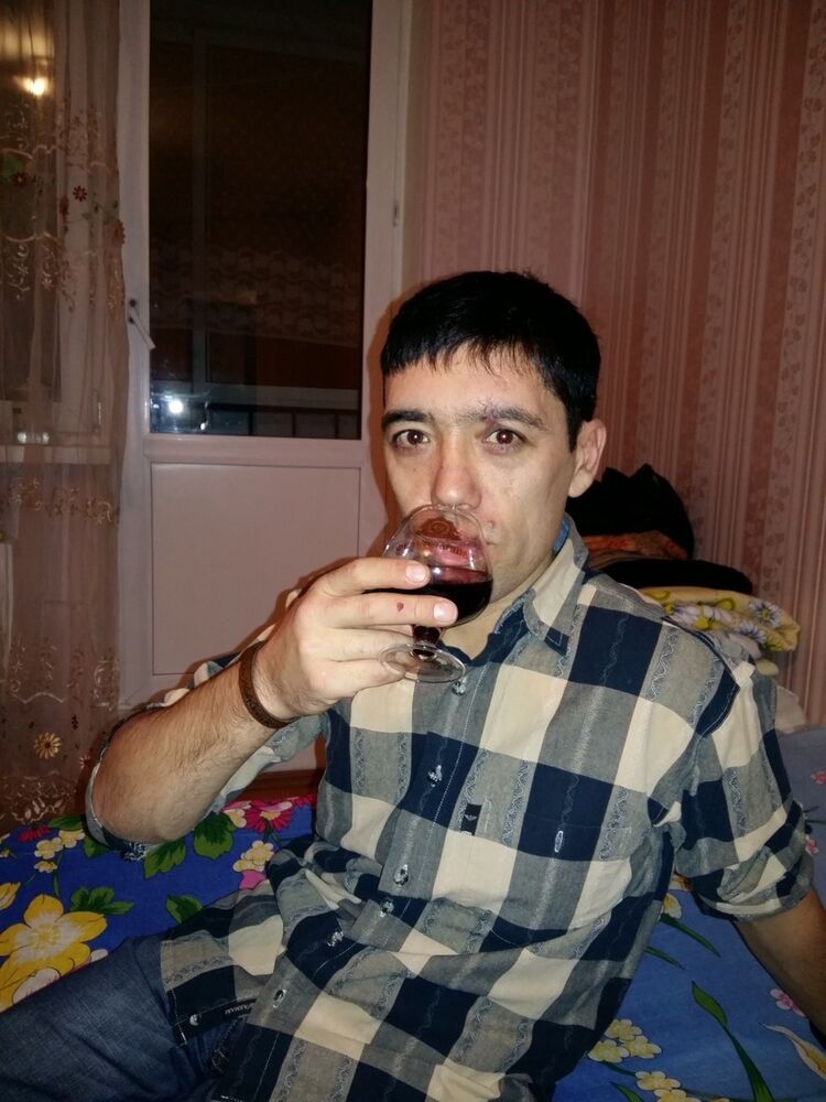  ,   Avazbek, 45 ,   