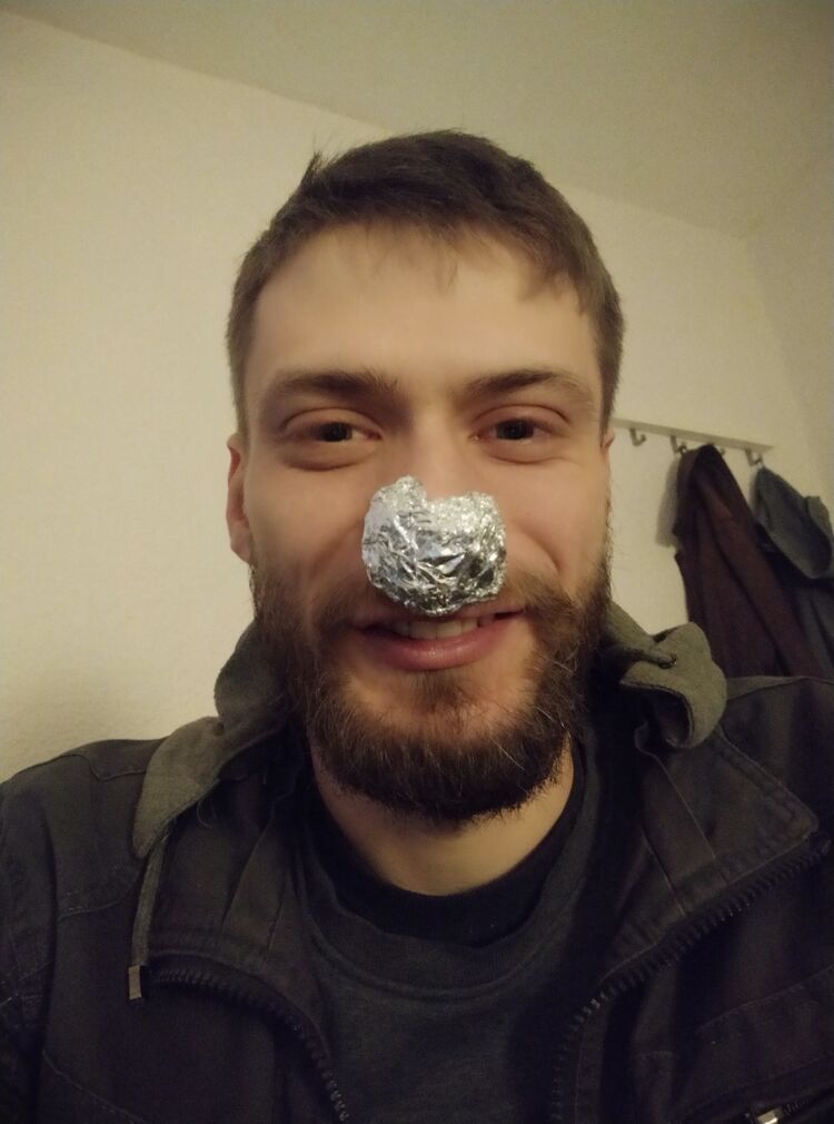  45712536  Slevanapravo, 34 ,    