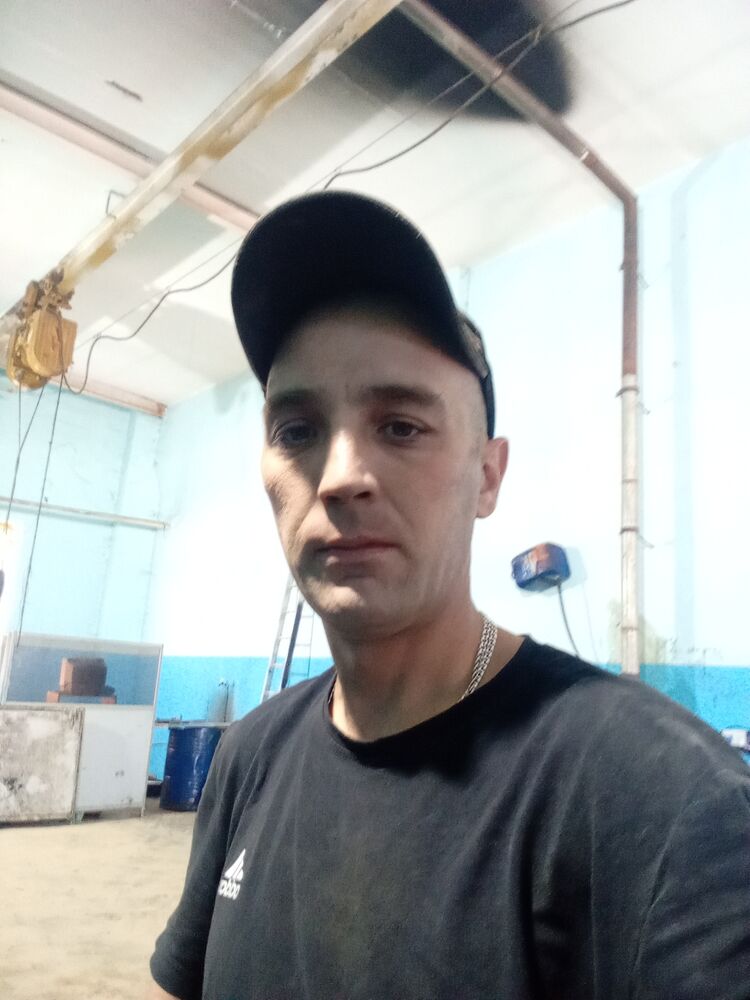  46188146  , 40 ,    