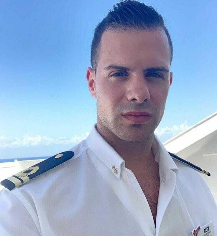  49831646  Alex, 42 ,    Coventry