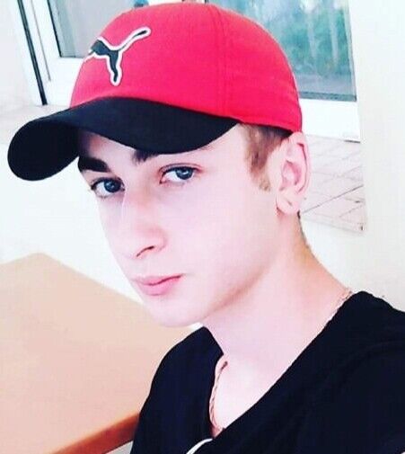  ,   Lennart, 24 ,   ,   , c 