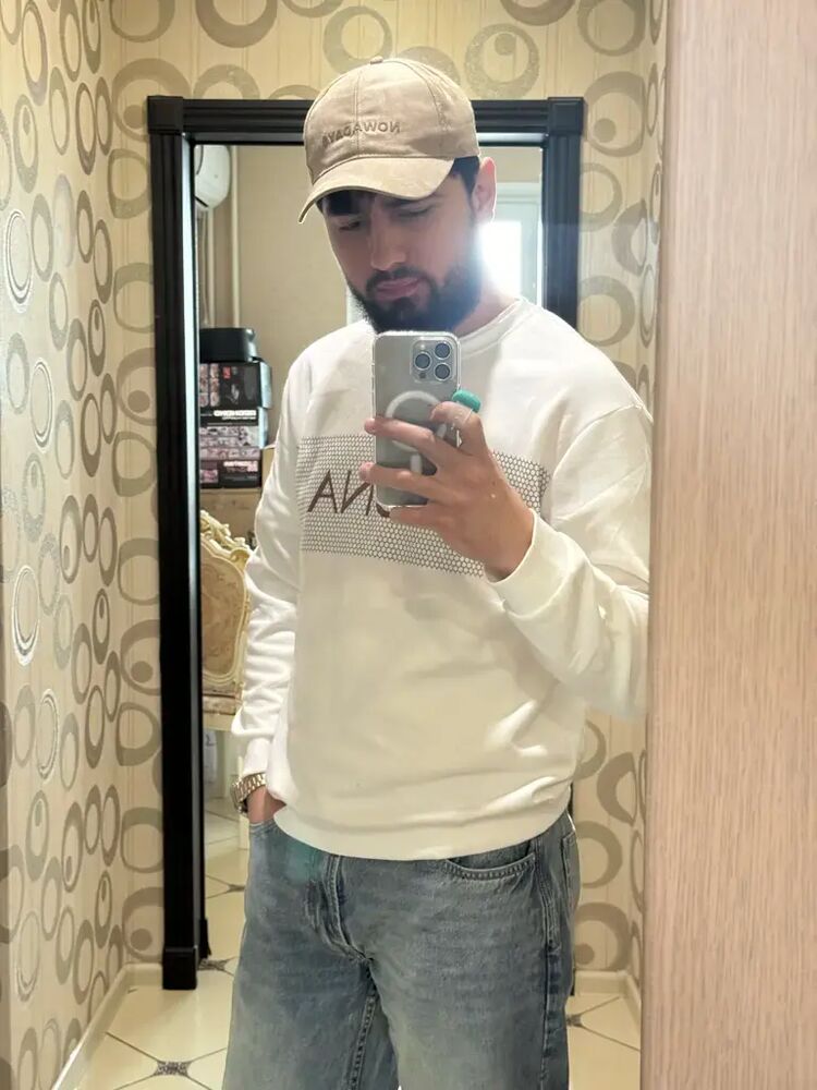 50293846  Shahan, 29 ,    