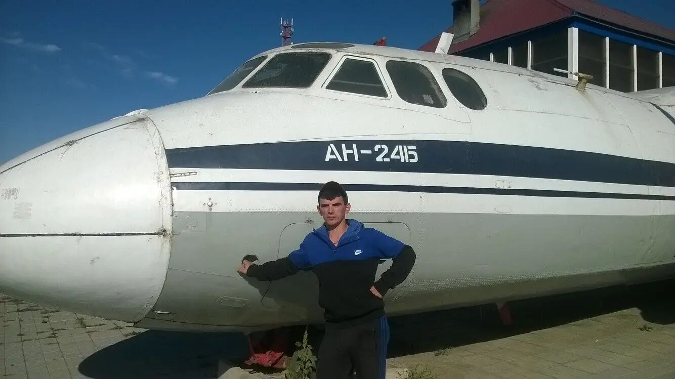  49838936  , 39 ,    
