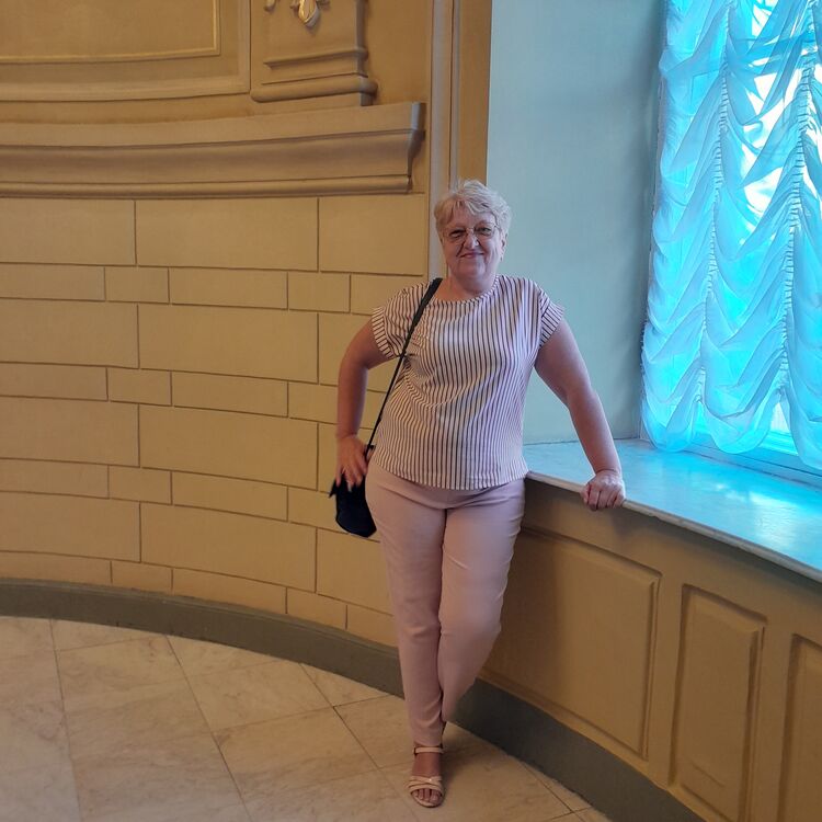  44257786  Galina, 62 ,    