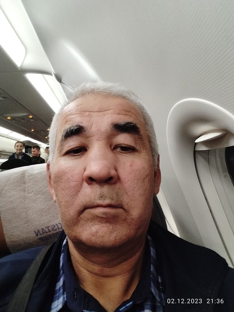 ���� 45511706 ������� Adam, 52 ����, ���� ���������� � �����-����������