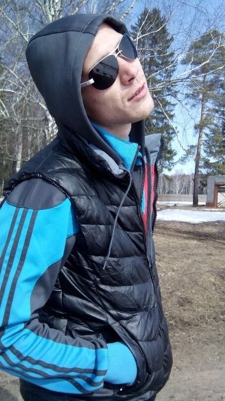 ���� 9546936 ������� �����, 33 ����, ���� ���������� � �������