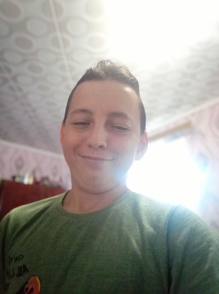  37737886  , 22 ,    