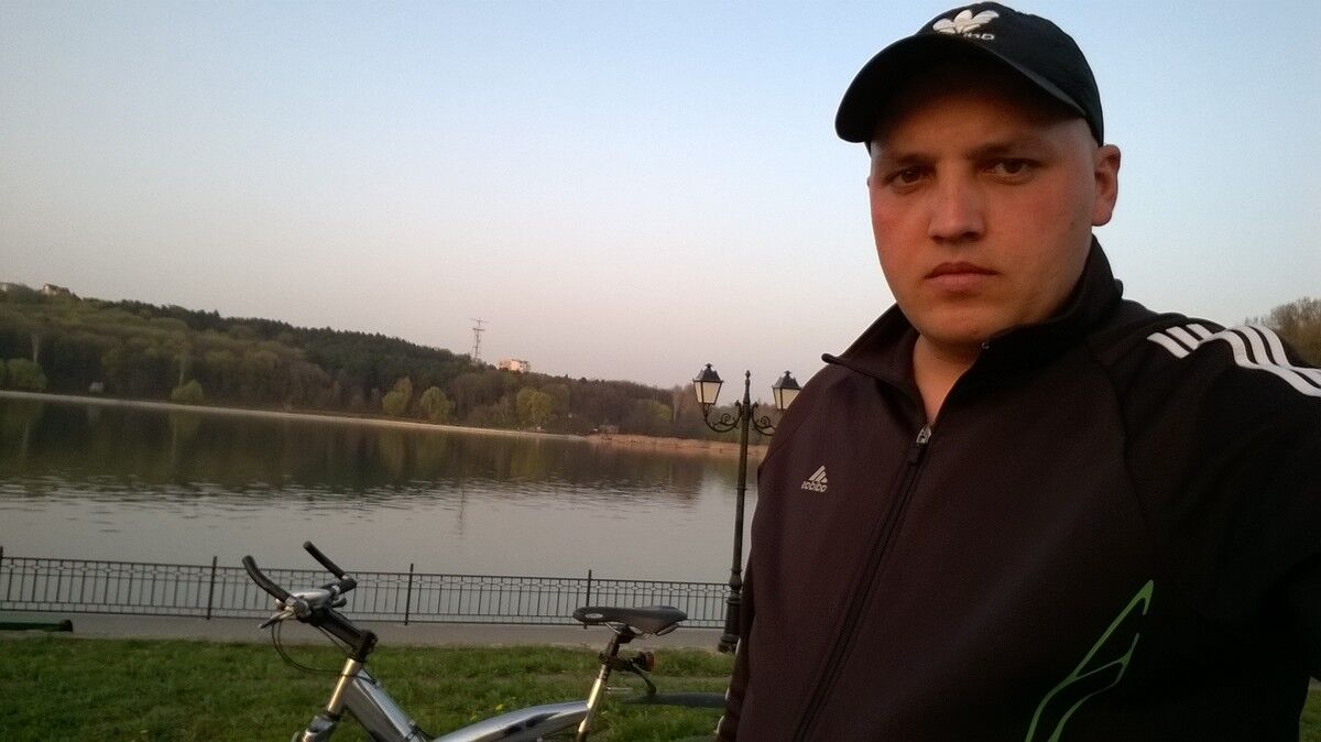  ,   Vasile, 41 ,     , c 