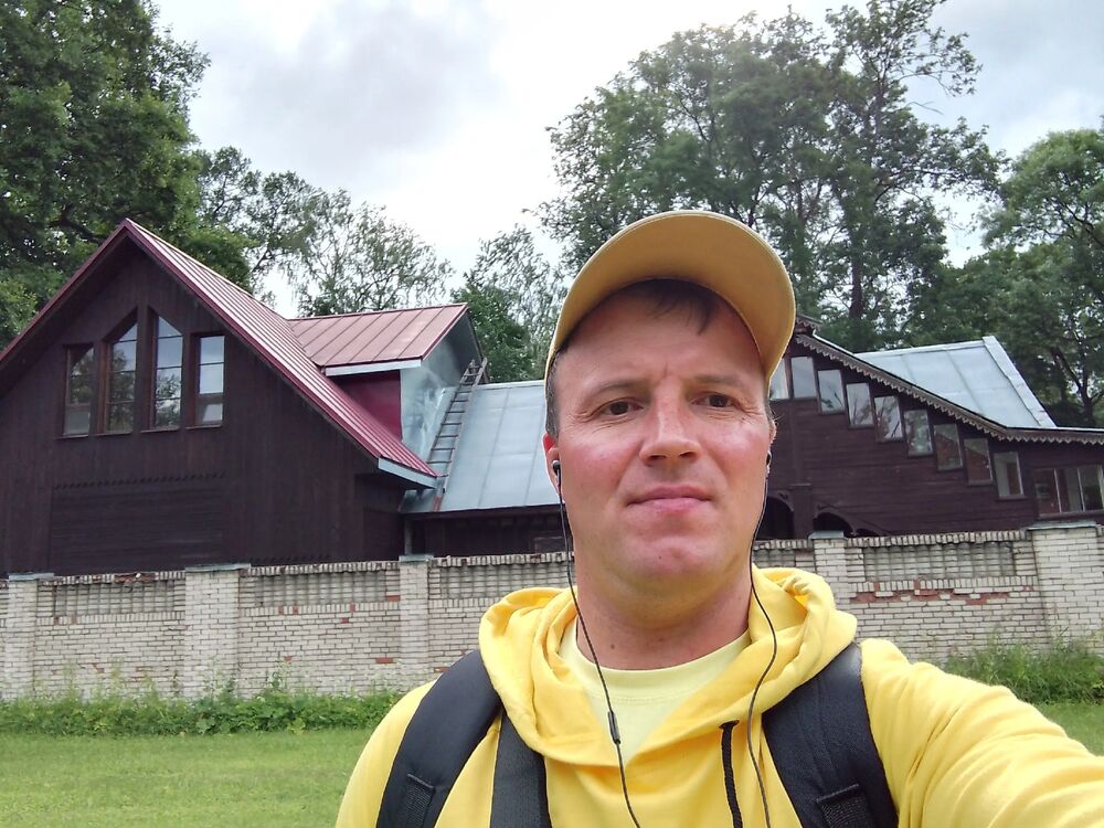  36809846  Leonid, 40 ,    -