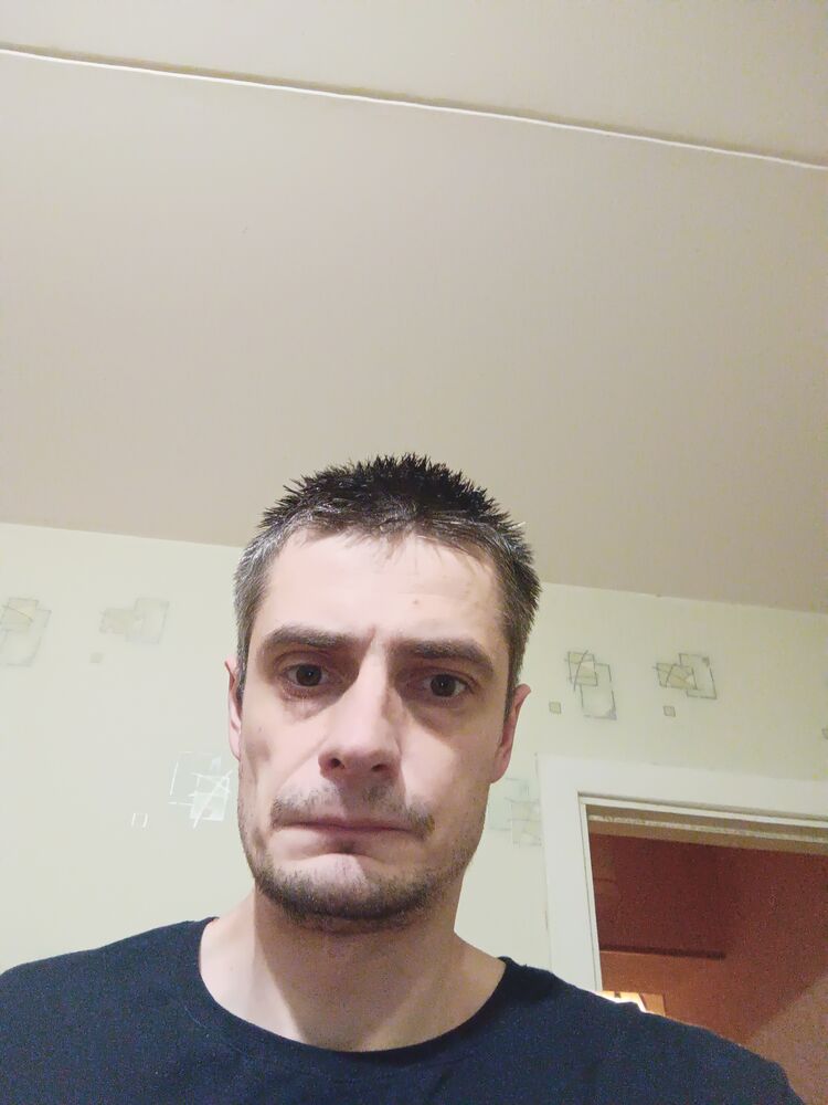  48987856  , 42 ,    