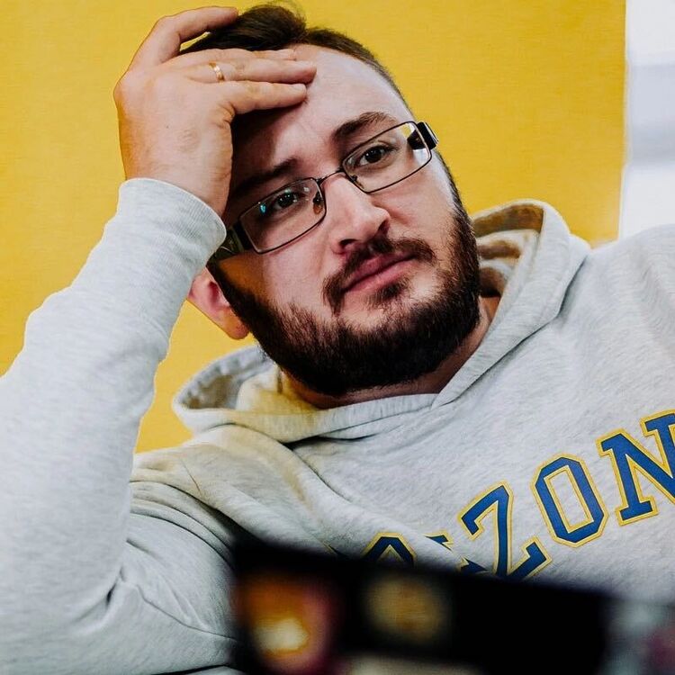 ���� 37343986 ����� ������, 22 ����, ���� ���������� � ������������