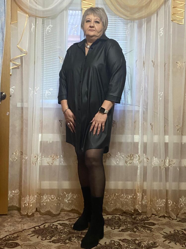  54403216  , 52 ,    -