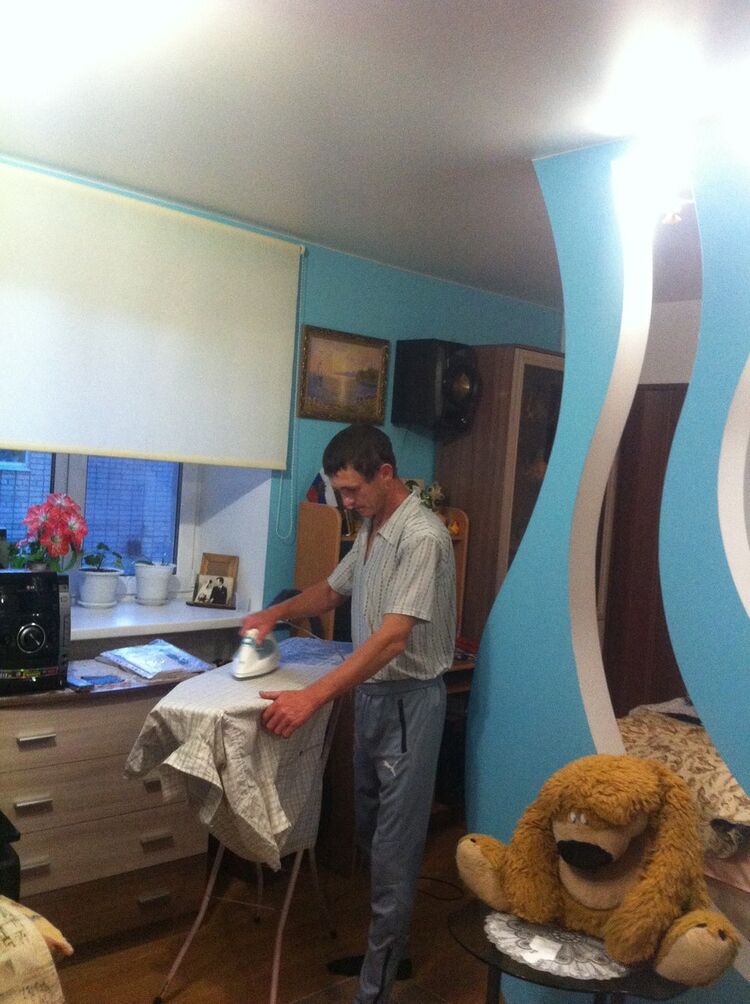  ,   Alecsei, 41 ,   ,   , c 