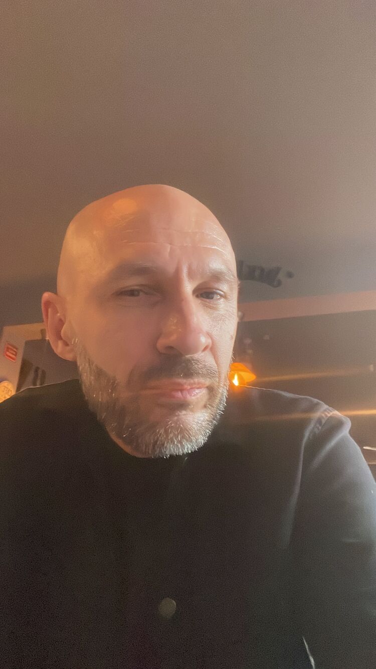 Praha,   , 46 ,   ,   