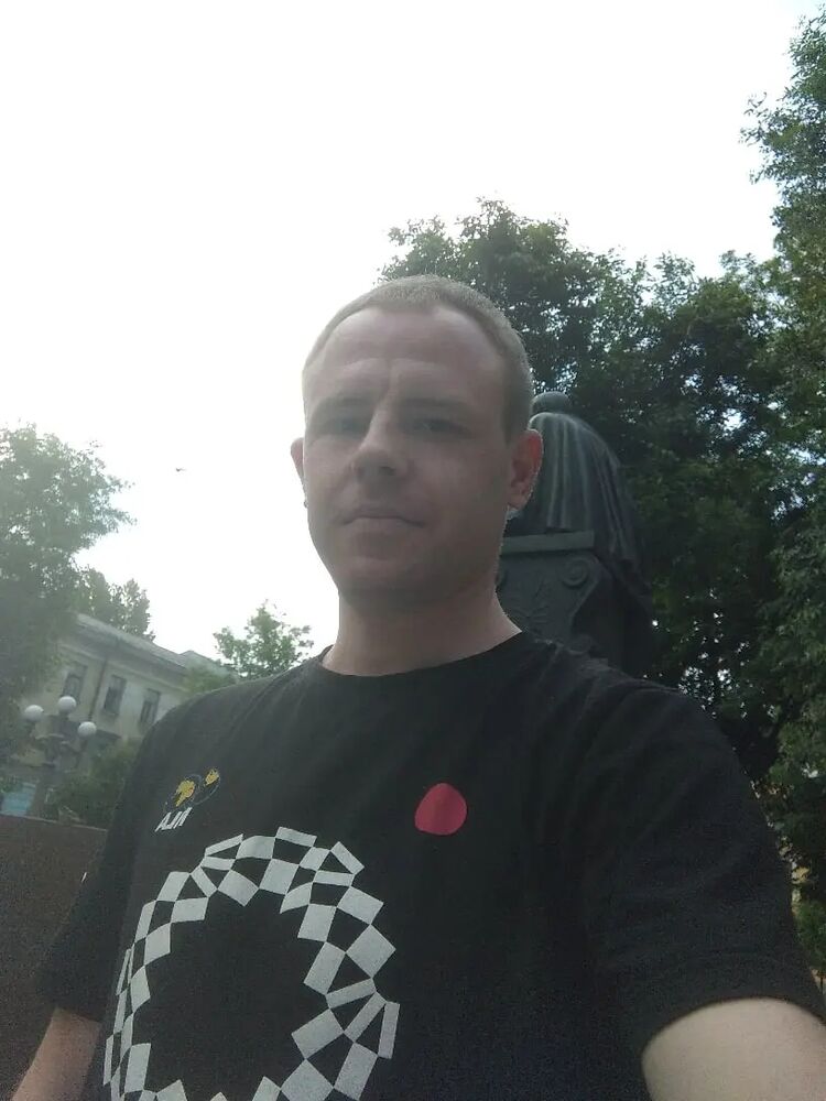  40781156  , 38 ,    -