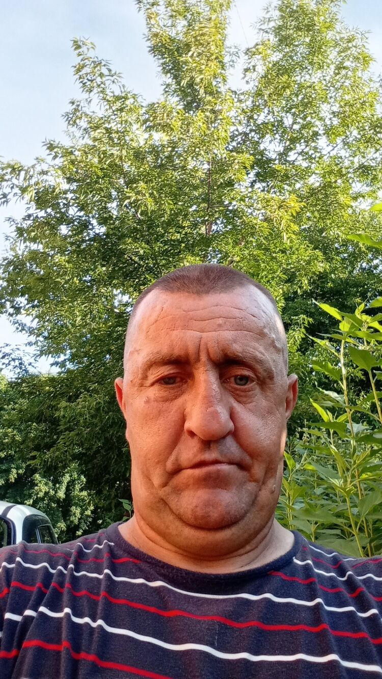  45851606  , 49 ,    