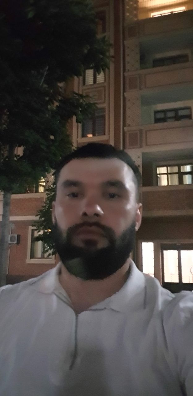  51023786  Bek, 31 ,    