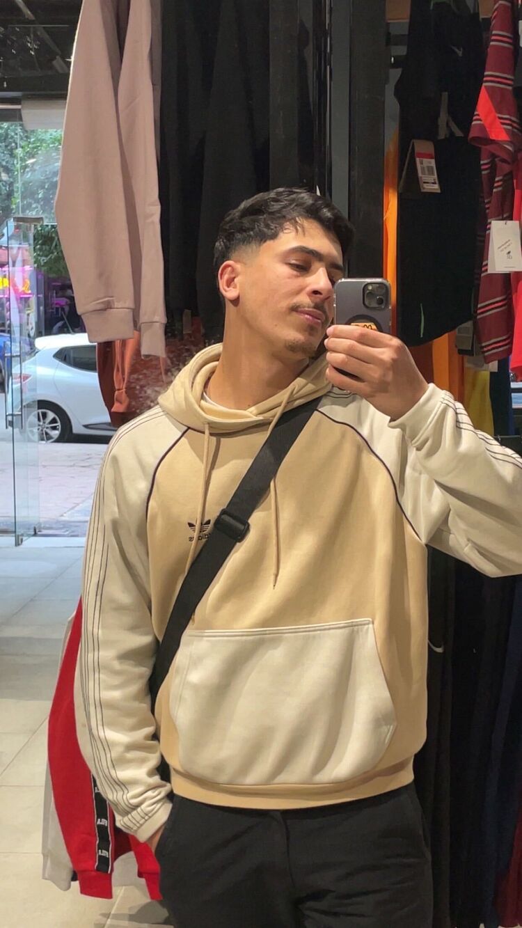 ���� 55086926 ����� Youcef, 22 ����, ���� ���������� � Tlemcen