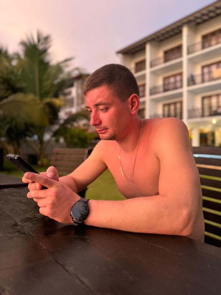  ,   Danny, 31 ,   ,   