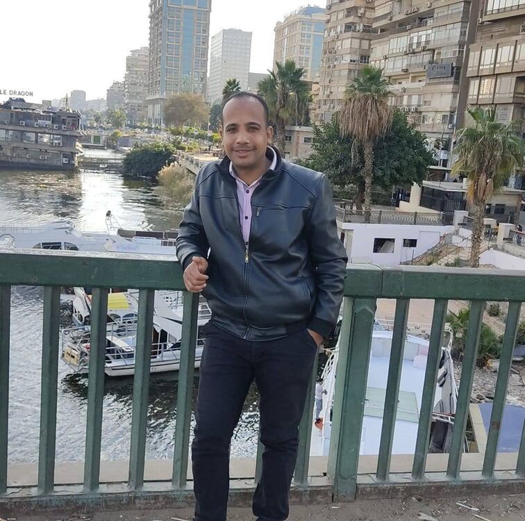  51461386  Tarek, 31 ,    