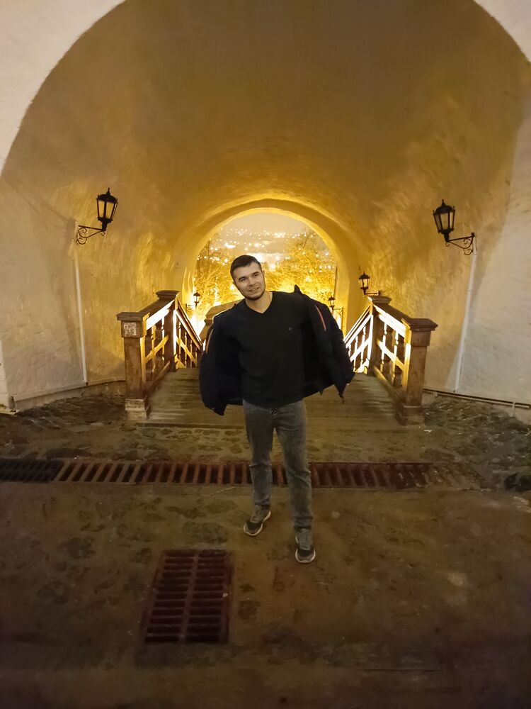  39392486  Nikolay, 29 ,    