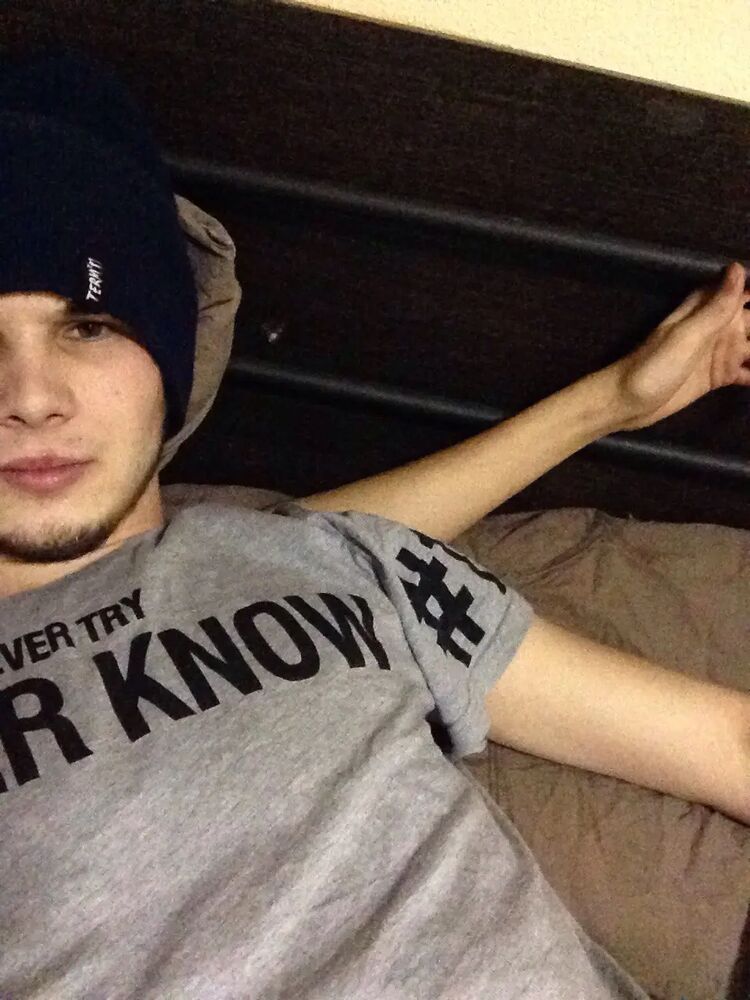  38428036  Marseille, 30 ,    