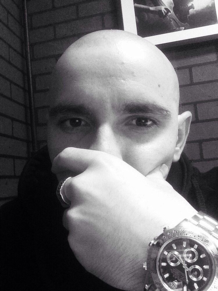 ,   Miron, 35 ,   