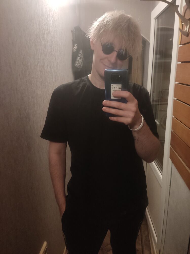  52643536  Sasha, 31 ,    