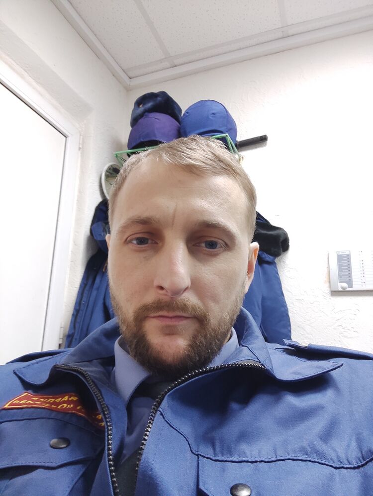  ,   Oleg, 39 ,   ,   , c , 