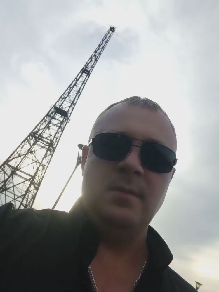  ,   Ruslan, 45 ,   ,   