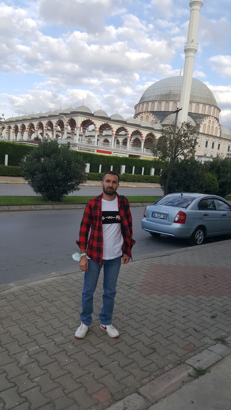  ,   Ruslan, 39 ,   ,   , c , 