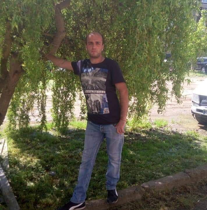  23254786  SandKing, 31 ,    