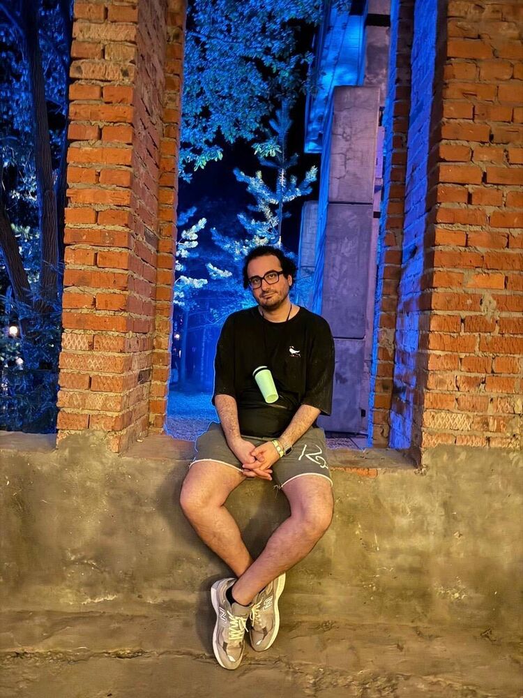  Denpasar,   , 31 ,   ,   , c 
