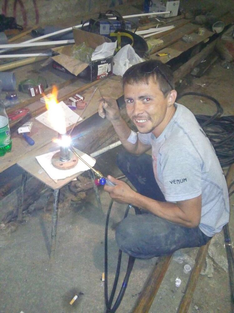  10020096  Srgei, 37 ,    