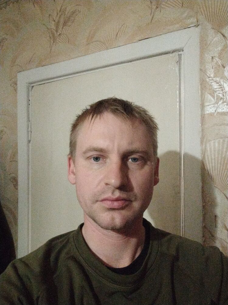  51845806  , 37 ,    