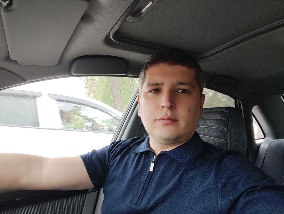 28222256  Jamshidbek, 35 ,    