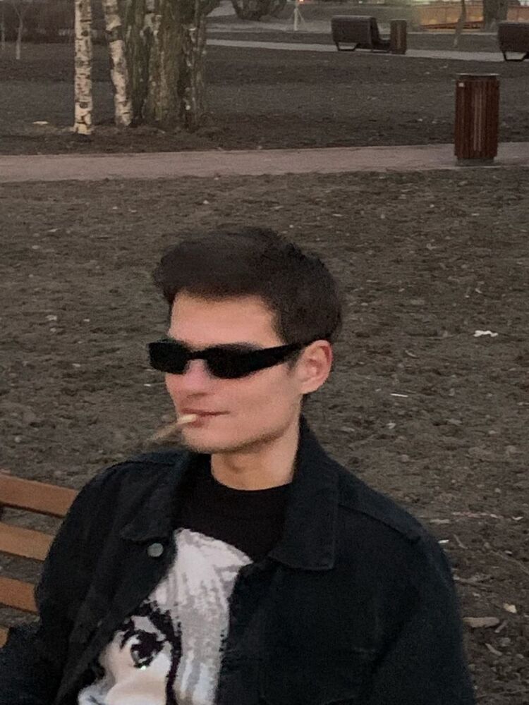  37740466  , 22 ,    -