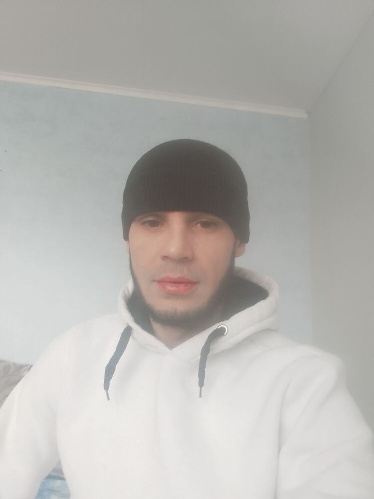  39621276  , 35 ,    