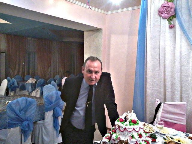  24287456  Vladimir, 63 ,    