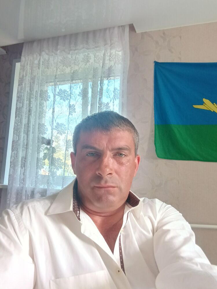  53379386  Alex, 43 ,    