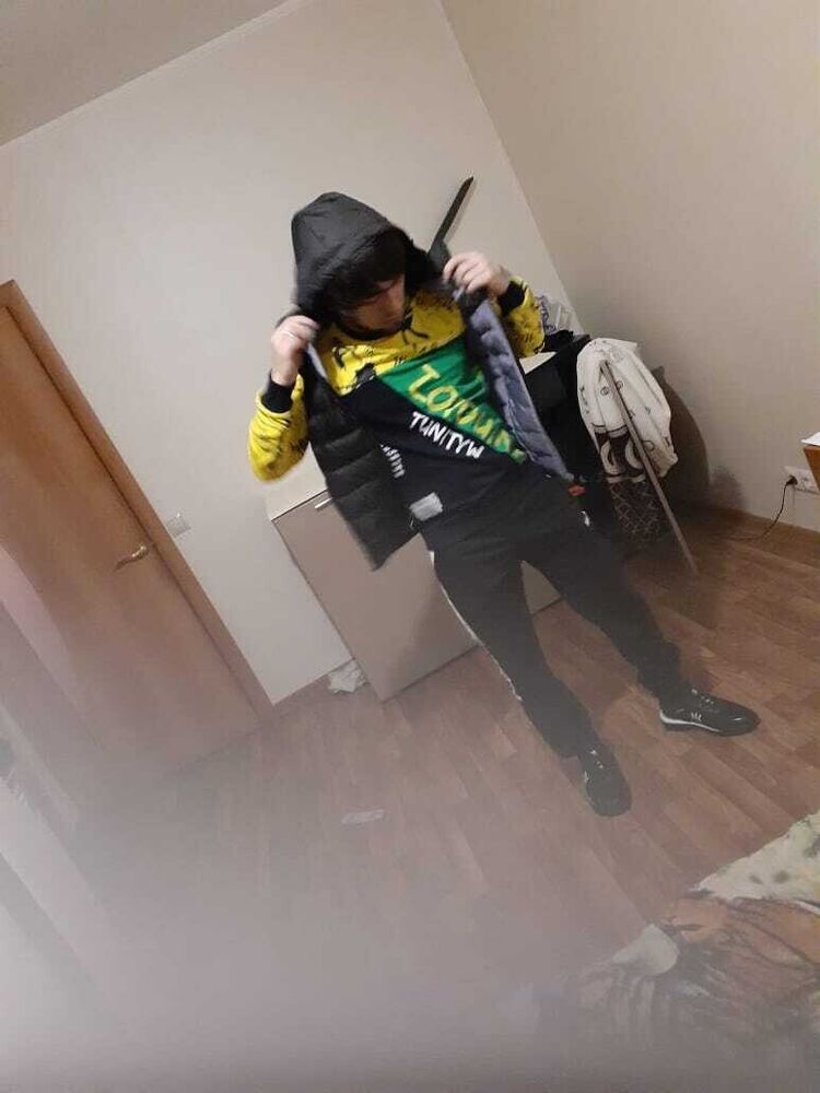  22107996  , 29 ,    