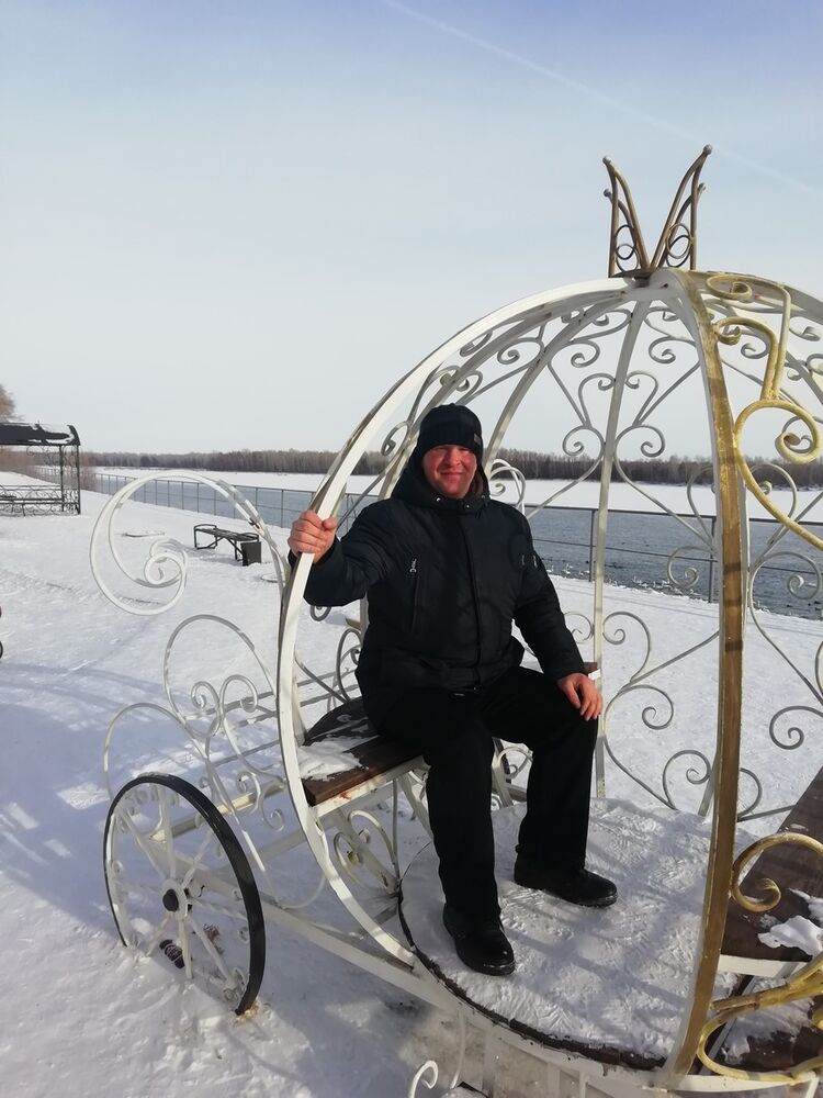  ,   Aleksandr, 41 ,   , 