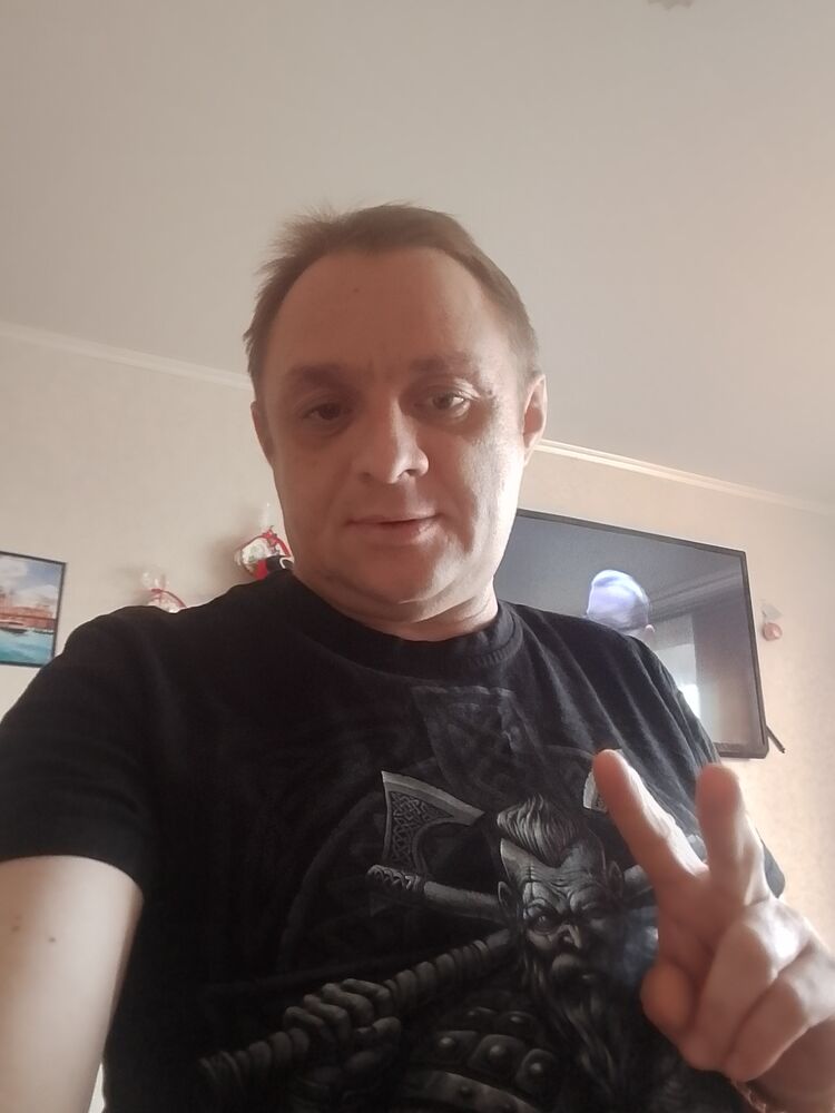  52324476  , 39 ,    