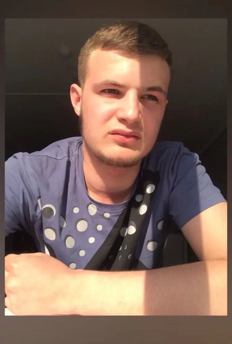  38972216  , 23 ,    