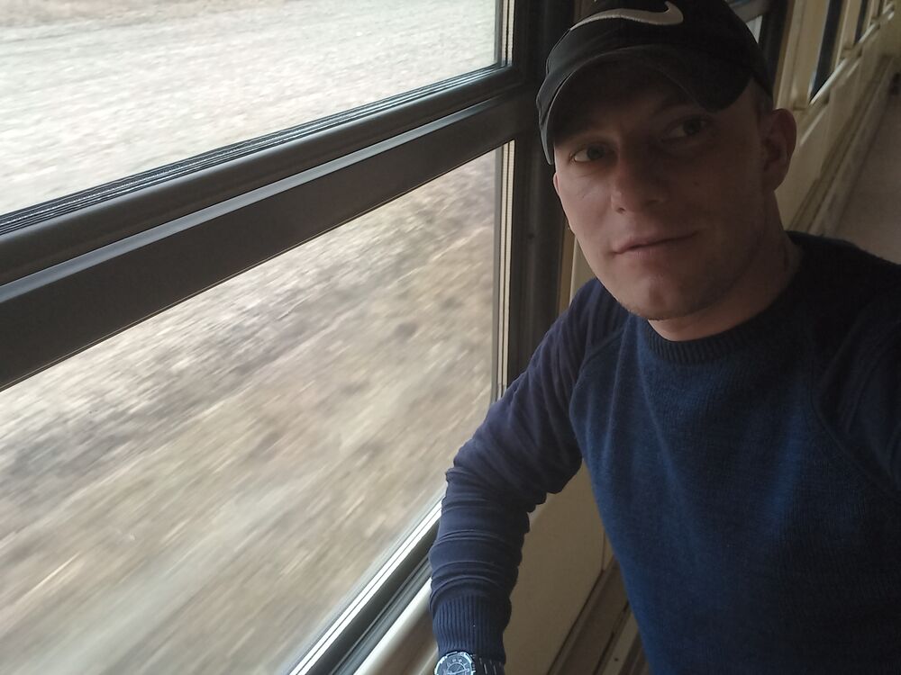  ,   Anton, 35 ,   ,   , c , 