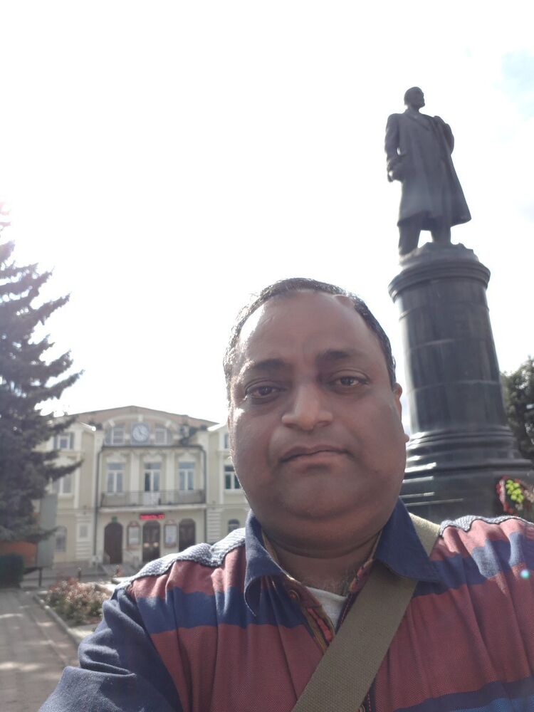  ,   Ranjan, 49 ,   ,   , c 